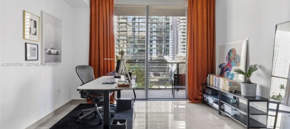 2 chambres propriété commerciale à louer à Miami, Miami-Dade, Florida, USA № 614893 22