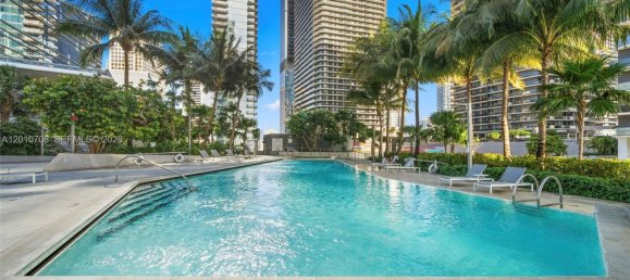 2 chambres propriété commerciale à louer à Miami, Miami-Dade, Florida, USA № 614893 29