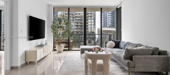 2 chambres propriété commerciale à louer à Miami, Miami-Dade, Florida, USA № 614893 3