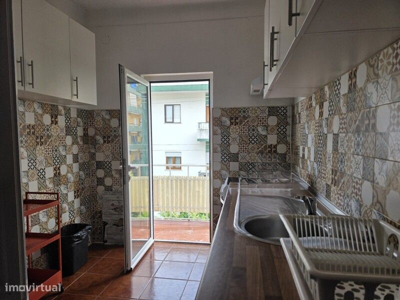 4 bedrooms Apartment in Covilha, Portugal No. 274674