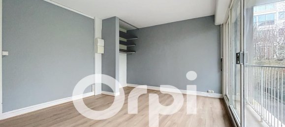 Studio in Antony, France No. 164614 2