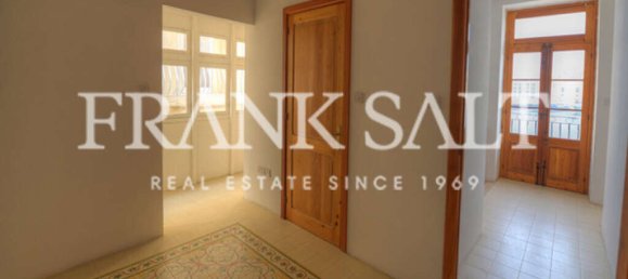 Apartamento de 2 dormitorios en Senglea, Malta No. 4002 12