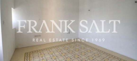 Apartamento de 2 dormitorios en Senglea, Malta No. 4002 13