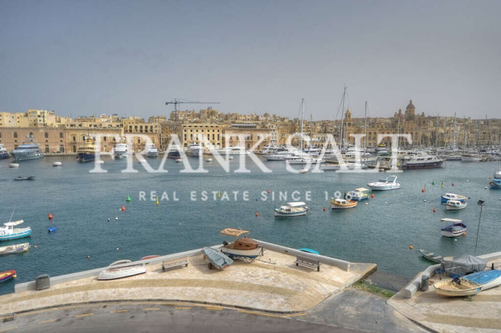 Apartamento de 2 dormitorios en Senglea, Malta No. 4002