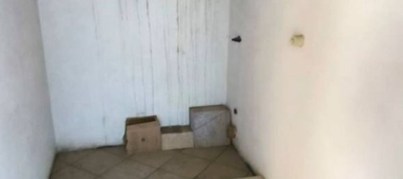 44m² Warehouse in Bagheria, Italy No. 369970 9