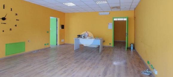 135m² Office in Vaprio d'Adda, Italy No. 275910 9