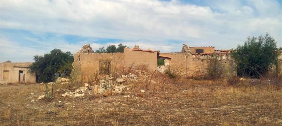 4 rooms House in Noto, Italy No. 66876 3