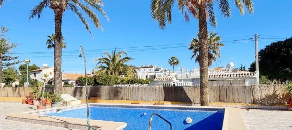4 Schlafzimmer Villa in Alicante, Spain, Nr. 146225 3