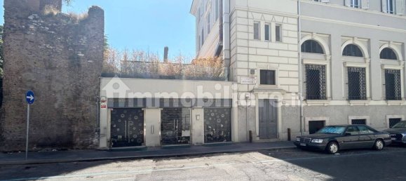 1 room Commercial property in Rome, Italy No. 89480 24