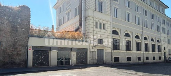 1 room Commercial property in Rome, Italy No. 89480 5