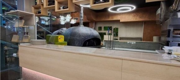 1 room Commercial property in Rome, Italy No. 89480 12