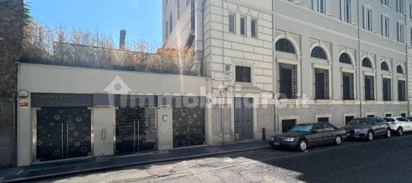 1 room Commercial property in Rome, Italy No. 89480 25