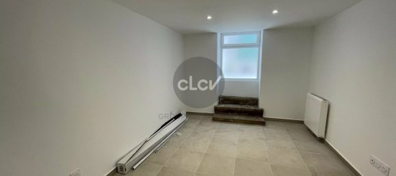 1 chambre Appartement à Villefranche-sur-Saône, France No. 358566 3