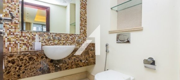 Studio in Dubai, UAE No. 64716 8