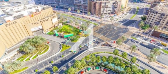 Studio in Dubai, UAE No. 64716 11