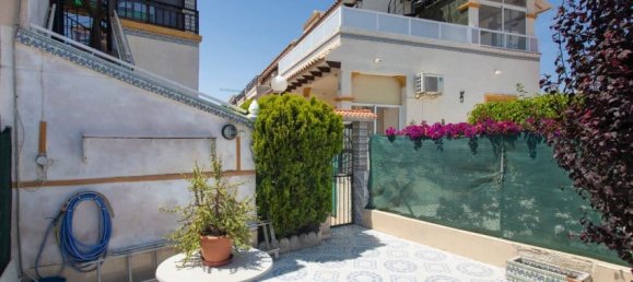 Бунгало с 2 спальнями в Аликанте, Испания № 153817 3