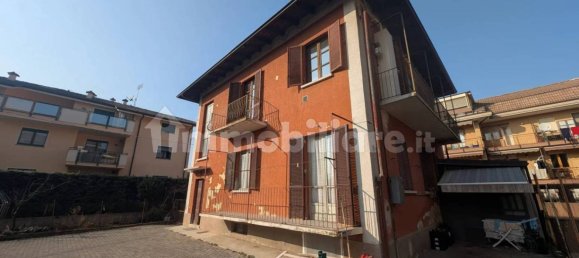 5 bedrooms Villa in Cuneo, Italy No. 143693 5