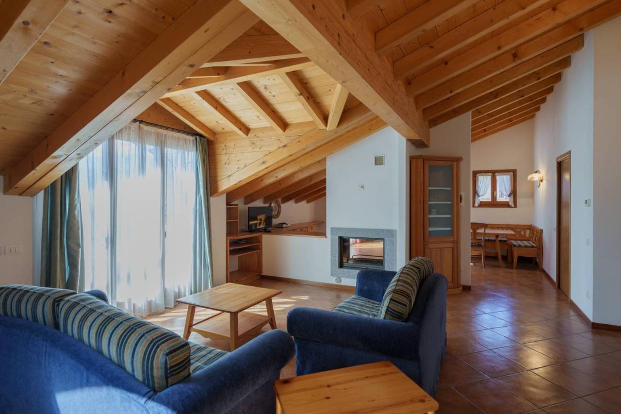 Ático de 4 habitaciónes en Cassina Valsassina, Italy No. 121467