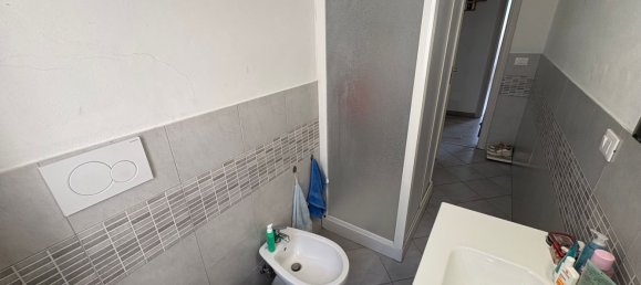 5 rooms Apartment in Arezzo, Italy No. 269448 18