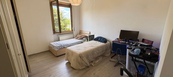 5 rooms Apartment in Arezzo, Italy No. 269448 13