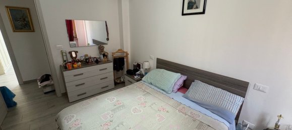 5 rooms Apartment in Arezzo, Italy No. 269448 12
