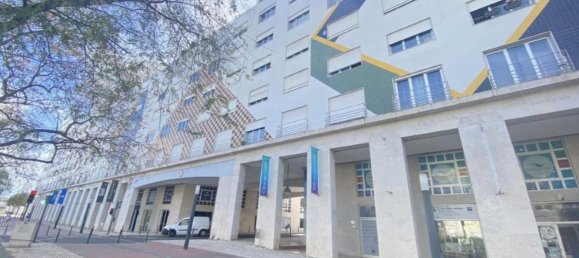 2 bedrooms Duplex in Lisbon, Portugal No. 112189 11