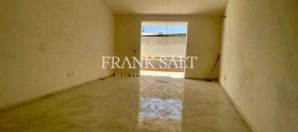 Duplex independente T3 em Attard, Malta N.º 1337 3