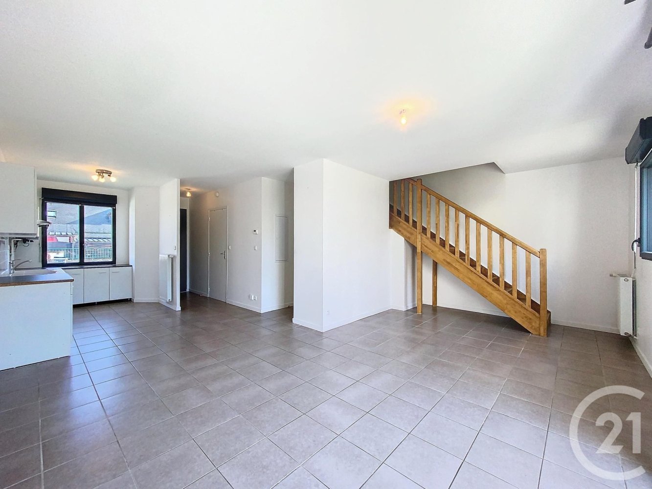 3 Schlafzimmer Haus in La Ville-aux-Dames, France, Nr. 78569