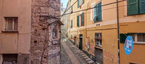 1 bedroom Apartment in Genoa, Italy No. 350006 3