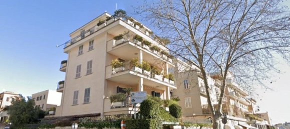 2 bedrooms Building in Pescara, Italy No. 339736 2