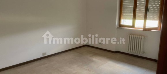 Квартира с 3 спальнями в Сассоферрато, Италия № 259379 3