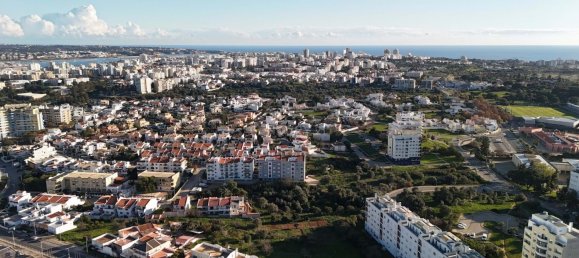 2 Schlafzimmer Villa in Portimao, Portugal, Nr. 120044 10