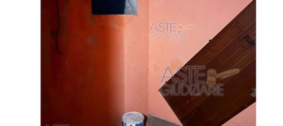 74m² Commercial property in Melito di Napoli, Italy No. 9486 6