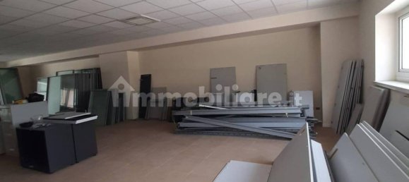 Офис с 1 комнатой в Сареццо, Италия № 7286 8