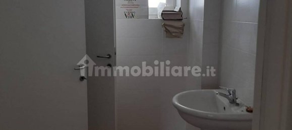 Офис с 1 комнатой в Сареццо, Италия № 7286 2