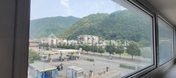 Офис с 1 комнатой в Сареццо, Италия № 7286 13