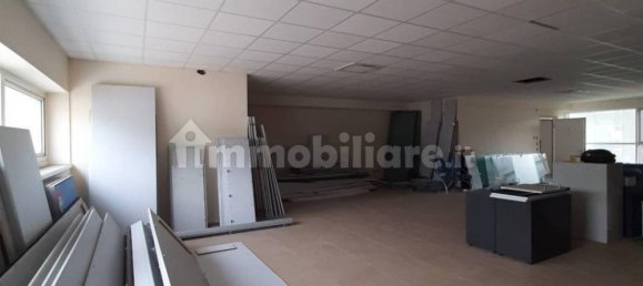 Офис с 1 комнатой в Сареццо, Италия № 7286 11