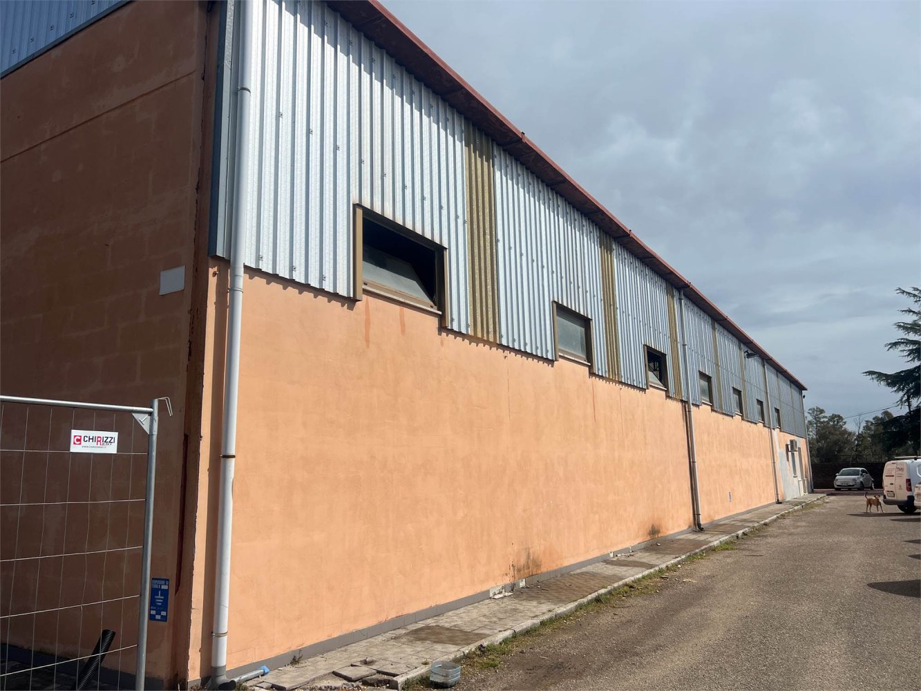 Склад с 8 комнатами в Латина, Италия № 68525