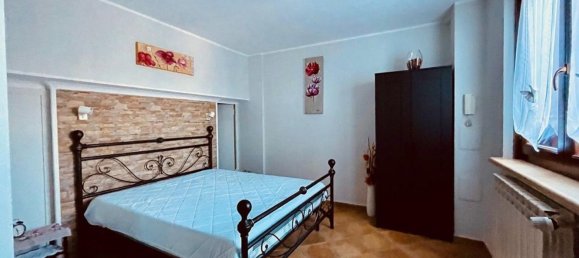 6 rooms House in Bracciano, Italy No. 11112 4
