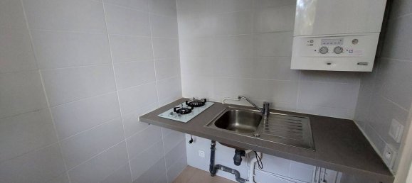 Studio in Chantilly, France No. 158685 7