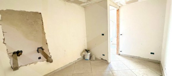 3 غرف نوم شقة في Giugliano in Campania, Italy رقم 16954 9