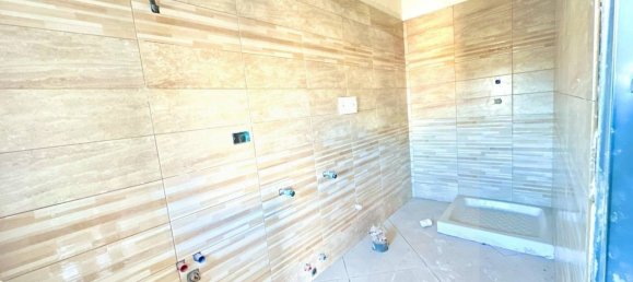 3 غرف نوم شقة في Giugliano in Campania, Italy رقم 16954 20