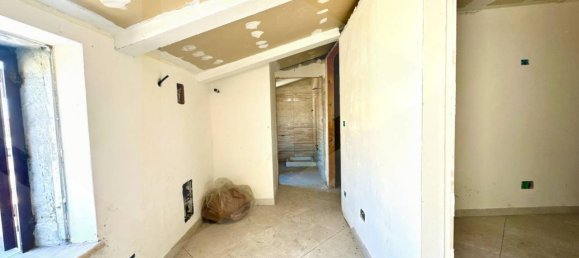 3 غرف نوم شقة في Giugliano in Campania, Italy رقم 16954 12