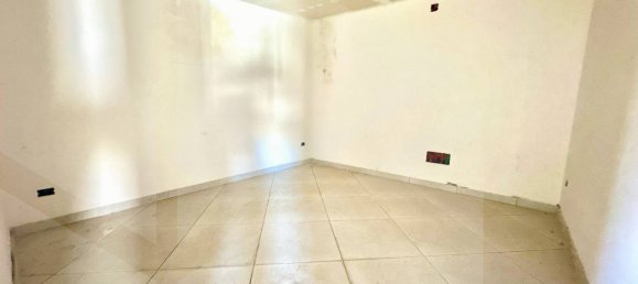 3 غرف نوم شقة في Giugliano in Campania, Italy رقم 16954 7