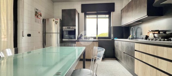 3 rooms Apartment in Marano di Napoli, Italy No. 2007 3