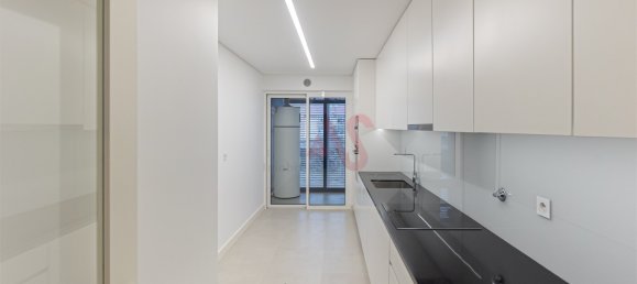 3 bedrooms Apartment in Matosinhos, Portugal No. 160399 10