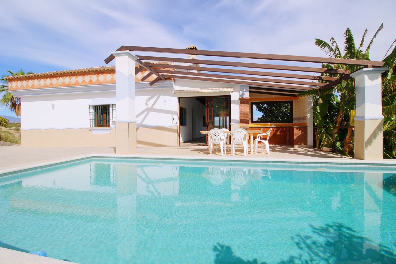 5 bedrooms House in Coin, Spain No. 125791