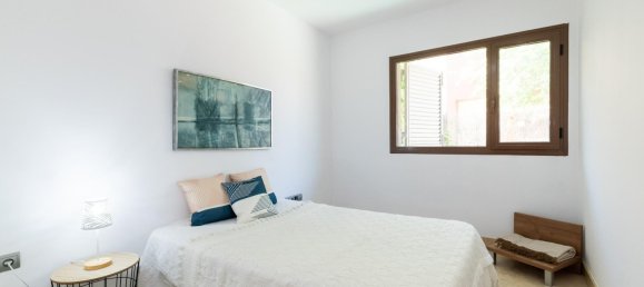 4 Schlafzimmer Stadthaus in Jun, Spain, Nr. 143124 12