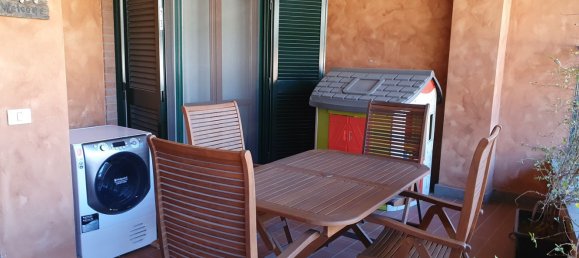 Casa de 3 habitaciónes en Guidonia Montecelio, Italy No. 256383 3