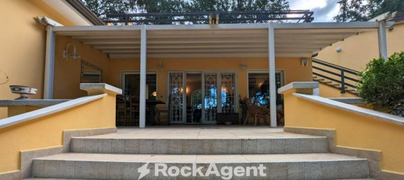 3 Schlafzimmer Villa in Sabaudia, Italy, Nr. 304890 2